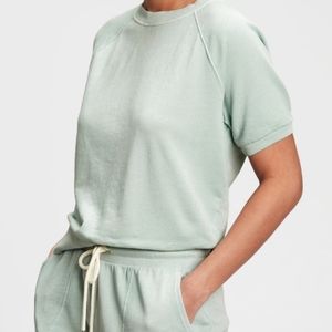 Gap Vintage Soft Raglan Short-sleeve Crew-neck Sweatshirt